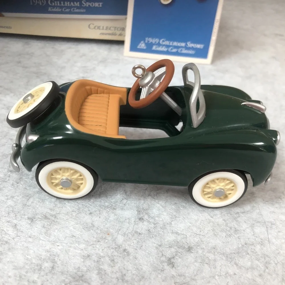 Hallmark Keepsake 1949 Gillham Sport Kiddie Car Classics Ornament NEW IN BOX #10